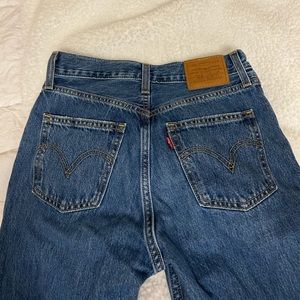levi dad jeans